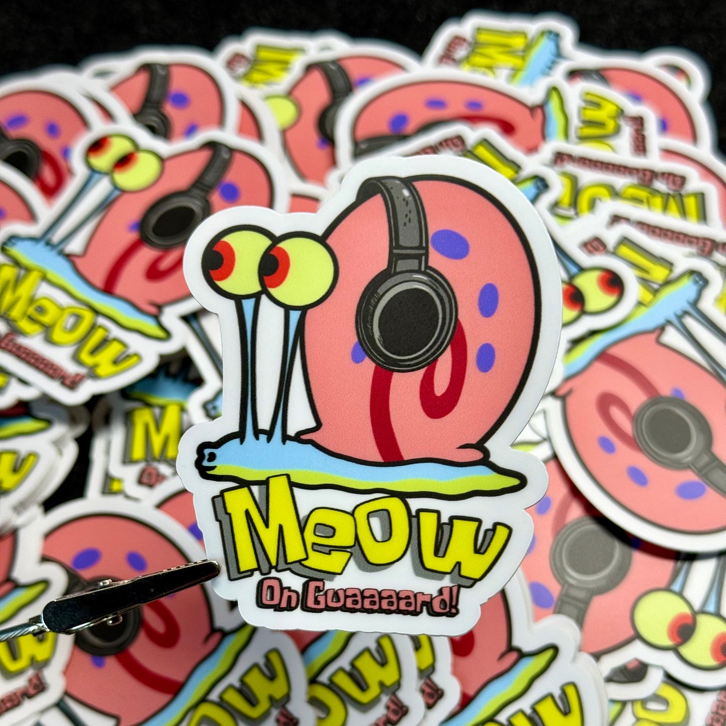 Meow on Guard Snail